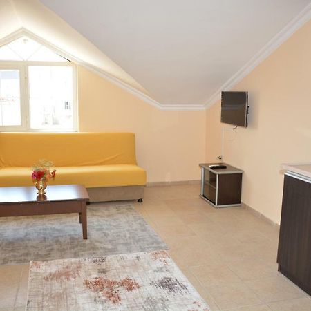 Bahceli Family Otel Antalya Ngoại thất bức ảnh