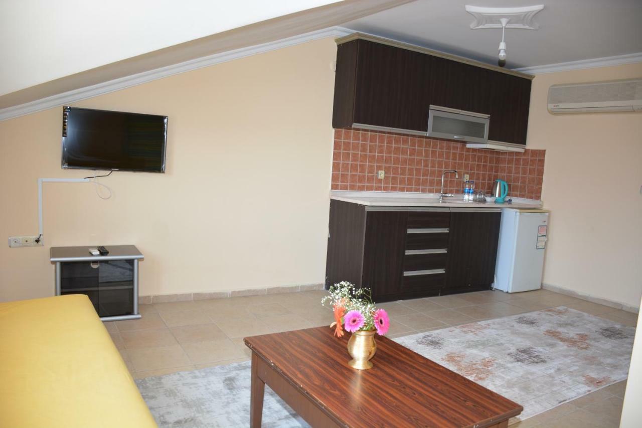 Bahceli Family Otel Antalya Ngoại thất bức ảnh