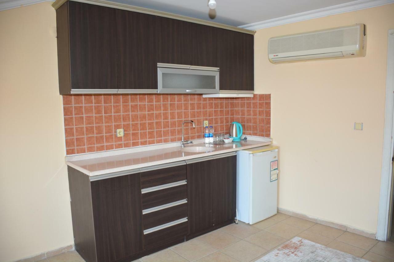 Bahceli Family Otel Antalya Ngoại thất bức ảnh