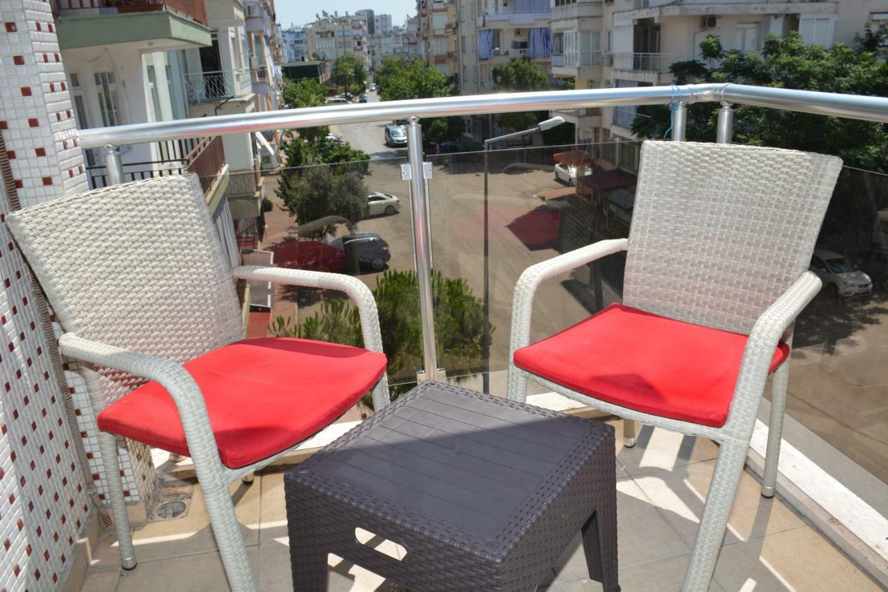 Bahceli Family Otel Antalya Ngoại thất bức ảnh